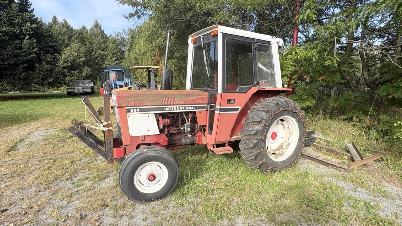 006 - Tracteur International 